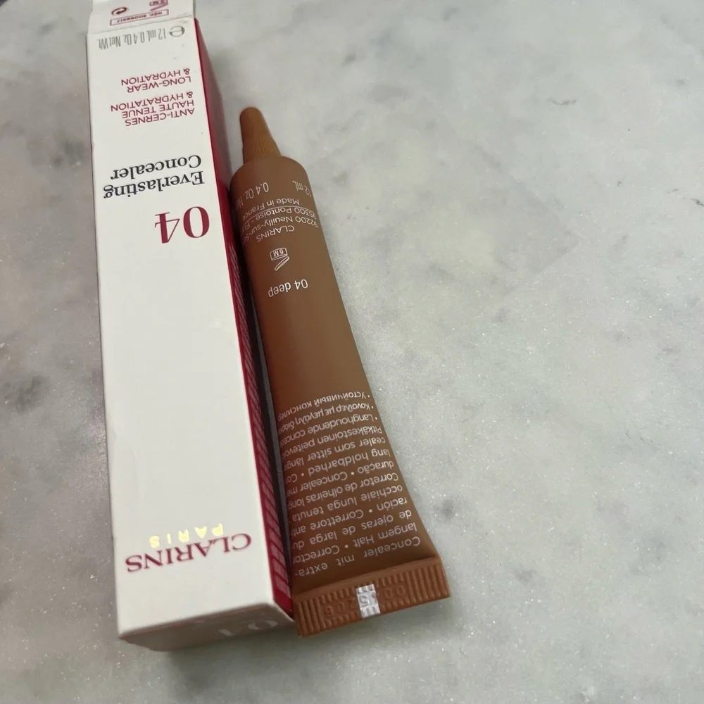 New NWT Clarins Everlasting Concealer‎ 04 Deep Makeup Beauty Face 12ml 0.4oz